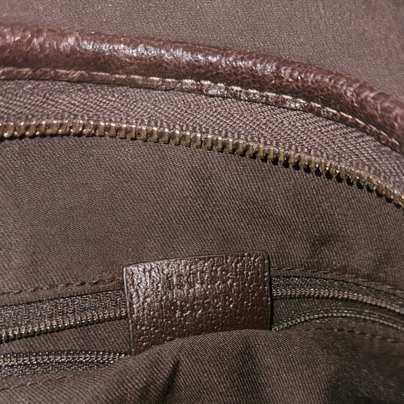 Gucci Abbey Medium Hobo - Picture 8 of 16